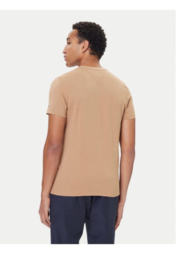 TOMMY HILFIGER - Tommy Hilfiger T-Shirt Logo MW0MW11797 Beżowy Regular Fit. Kolor: beżowy. Materiał: bawełna