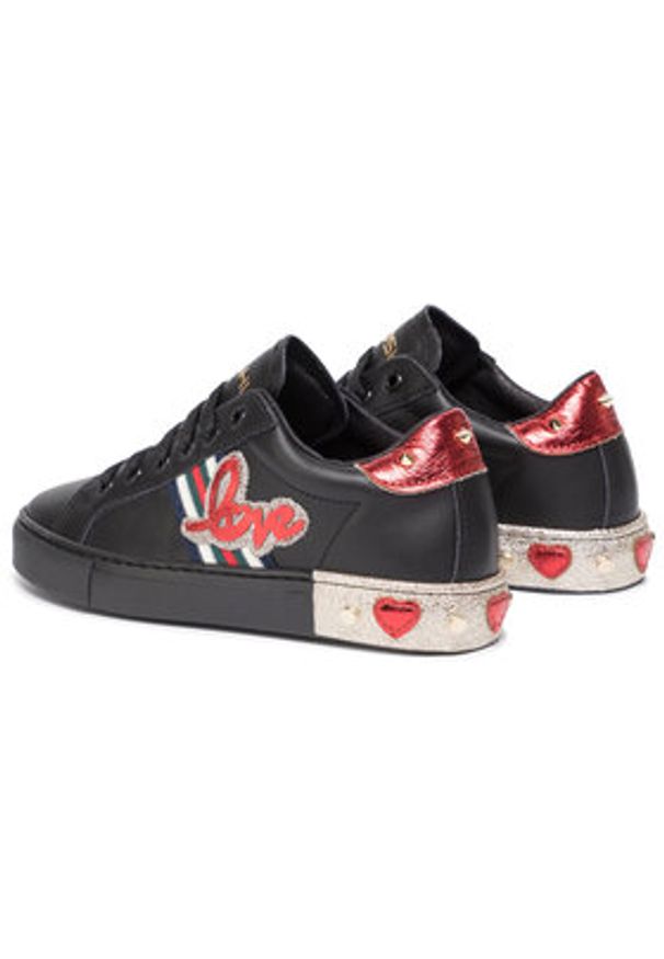 Togoshi Sneakersy TG-06-03-000033 Czarny. Kolor: czarny. Materiał: skóra