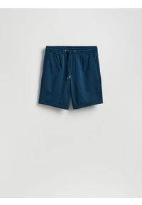 Reserved - Szorty regular fit - granatowy. Kolor: niebieski. Materiał: dzianina, włókno