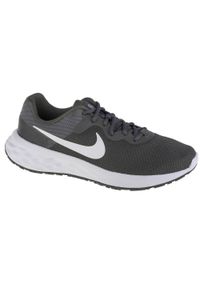 Homme NIKE REVOLUTION 6 NIKE 004-IRON GREY/WHITE SMOKE DC3728 Gris Nike. Kolor: szary. Materiał: syntetyk, tkanina, materiał. Model: Nike Revolution. Sport: bieganie