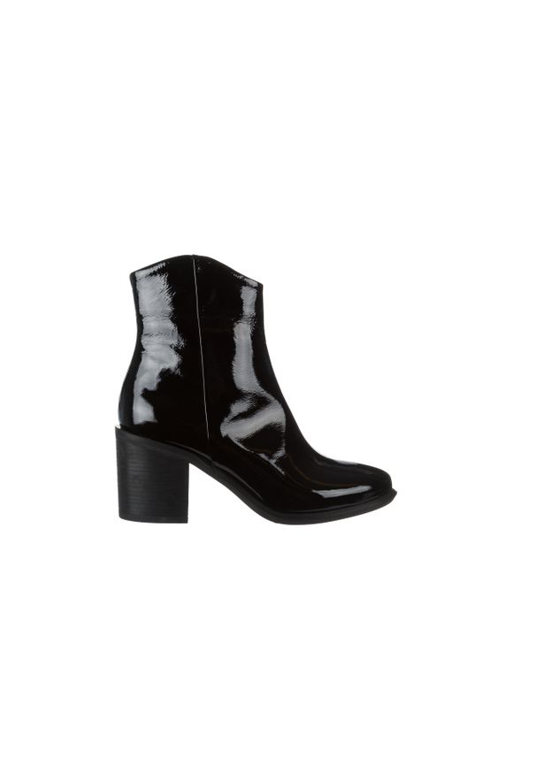 Botki Bayla 161 050 022 400 Black Patent 161167, Czarny, Skóra naturalna lakierowana. Okazja: na co dzień. Zapięcie: zamek. Kolor: czarny. Szerokość cholewki: normalna. Wzór: gładki. Materiał: skóra. Obcas: na obcasie. Styl: casual. Wysokość obcasa: średni