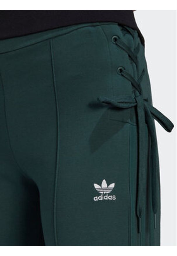 Adidas - adidas Spodnie dresowe Always Original Laced HK5083 Zielony Slim Fit. Kolor: zielony. Materiał: dresówka, bawełna