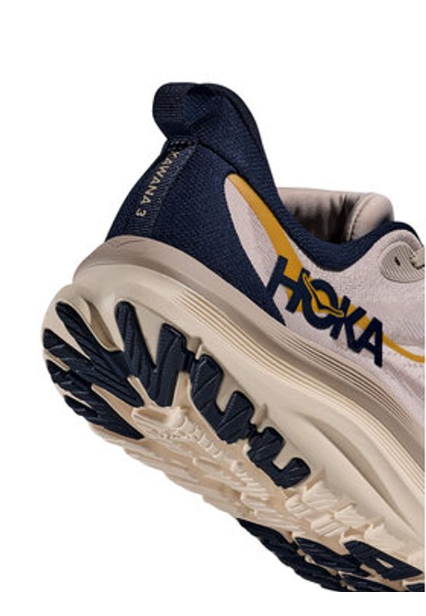 HOKA - Hoka Buty do biegania Kawana 3 1171894 Beżowy. Kolor: beżowy. Materiał: materiał