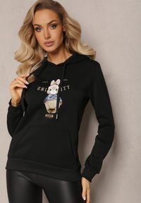 Renee - Czarna Ocieplana Bluza z Ozdobnym Nadrukiem i Kapturem Hitee. Typ kołnierza: kaptur. Kolor: czarny. Materiał: polar, tkanina, dzianina. Wzór: nadruk