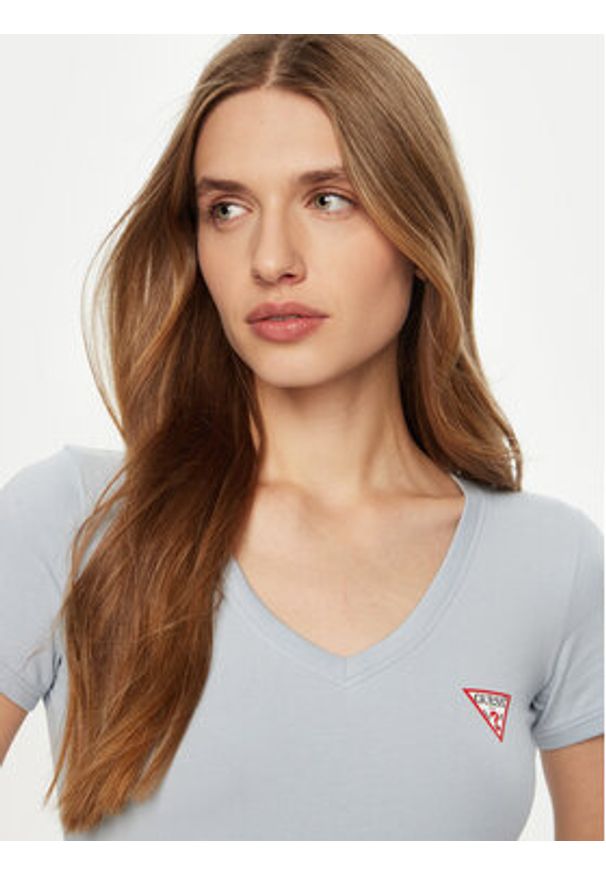 Guess T-Shirt 159539 Zielony Classic Fit. Kolor: zielony. Materiał: bawełna