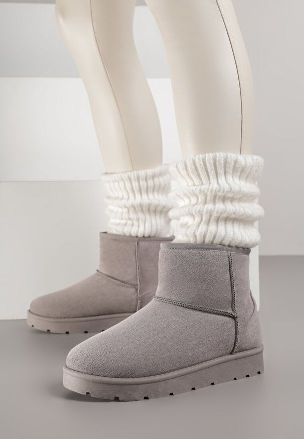 Born2be - Szare Wsuwane Śniegowce do Kostki z Imitacji Zamszu Atuvitta. Okazja: na co dzień. Zapięcie: bez zapięcia. Kolor: szary. Materiał: zamsz. Styl: casual