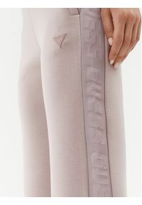 Guess Spodnie dresowe Brenda V3RB21 K7UW2 Beżowy Regular Fit. Kolor: beżowy. Materiał: wiskoza #5
