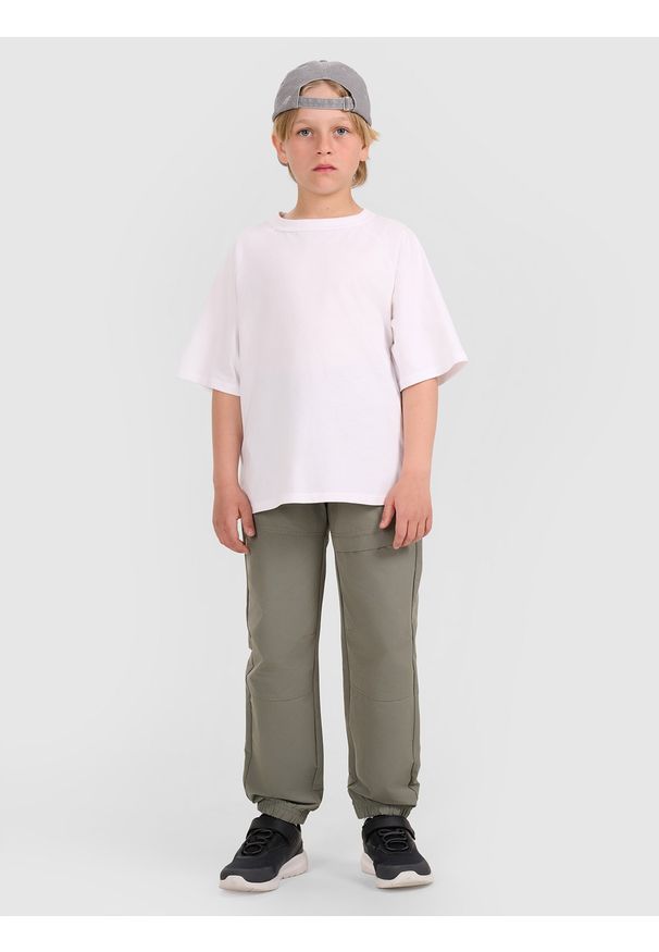 4f - 4F T-shirt oversize gładki chłopięcy - biały 122 (6-7 lat). Okazja: na co dzień. Kolor: biały. Materiał: jersey, bawełna, materiał. Długość rękawa: krótki rękaw. Długość: krótkie. Wzór: gładki. Sezon: lato. Styl: sportowy, klasyczny, casual