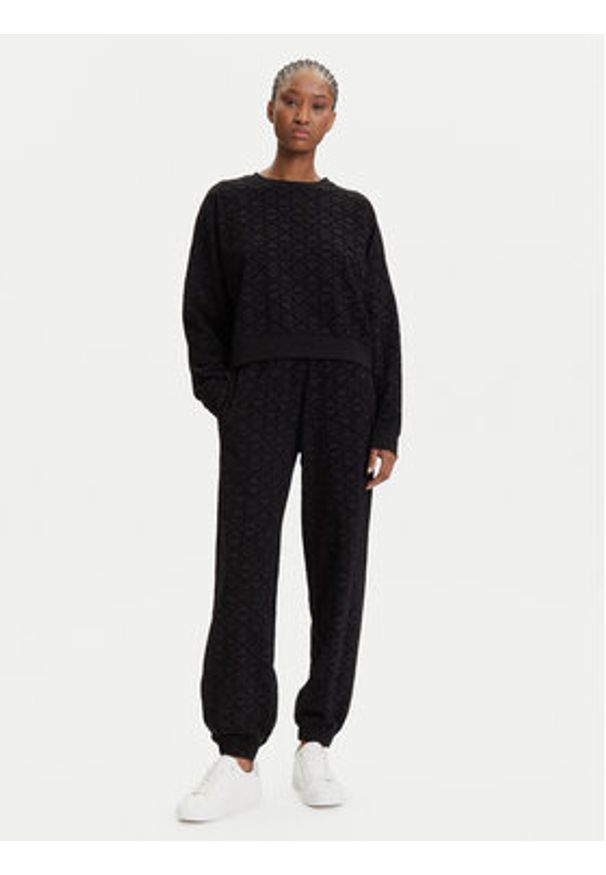 Hugo - HUGO Spodnie dresowe 50545211 Czarny Regular Fit. Kolor: czarny. Materiał: bawełna