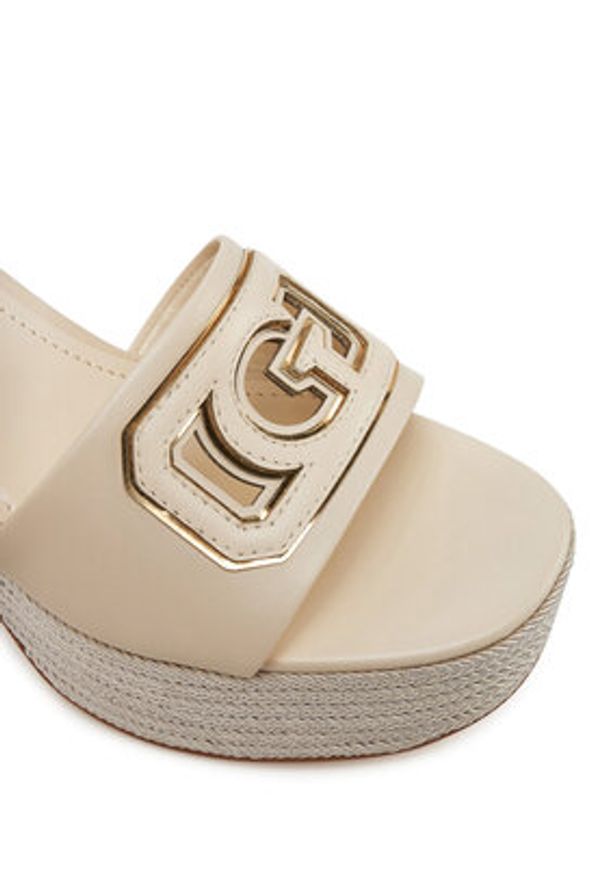 Guess Espadryle FLJFML LEA03 Beżowy. Kolor: beżowy. Materiał: skóra