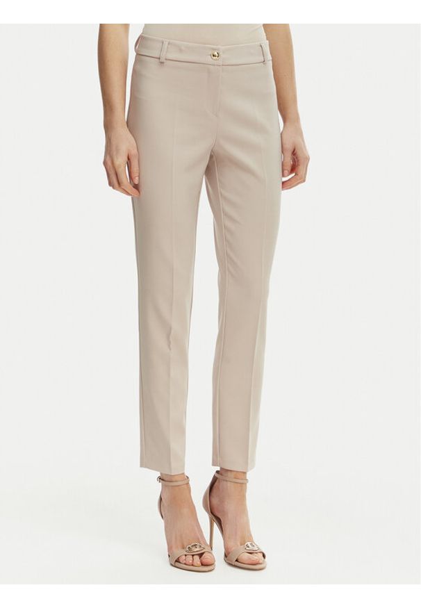 Rinascimento Spodnie materiałowe CFC0128650003 Beżowy Regular Fit. Kolor: beżowy. Materiał: syntetyk