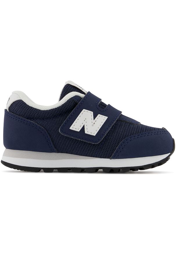New Balance IV400CL – granatowe. Zapięcie: rzepy. Kolor: niebieski. Materiał: syntetyk, materiał. Szerokość cholewki: normalna