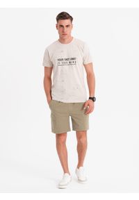 Ombre Clothing - Męskie szorty o luźnym kroju z kieszeniami typu cargo – jasnooliwkowe V3 OM-SRCG-0194 - XXL. Okazja: na co dzień. Kolor: oliwkowy. Materiał: dzianina, bawełna, materiał, tkanina, elastan. Sezon: lato. Styl: klasyczny, elegancki, casual #8