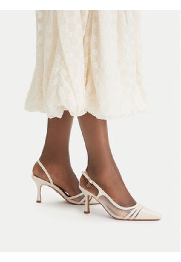 Nine West Szpilki CEO-CR422-D3005C Écru. Kolor: kremowy. Materiał: materiał. Obcas: na szpilce