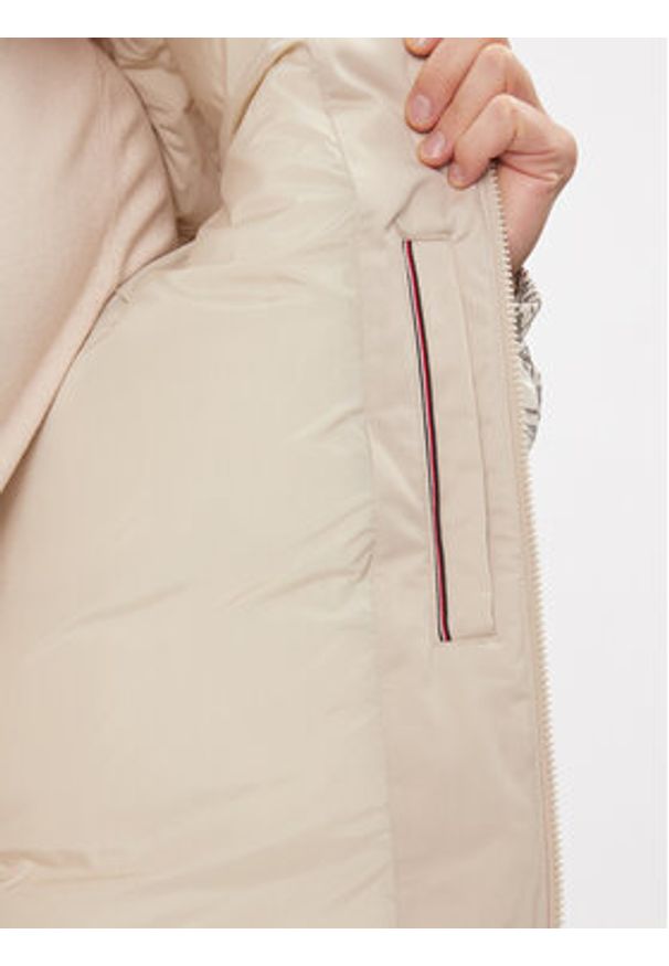 TOMMY HILFIGER - Tommy Hilfiger Kurtka zimowa New York MW0MW33629 Écru Regular Fit. Materiał: syntetyk. Sezon: zima
