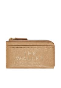 MARC JACOBS - Bilonówka Marc Jacobs. Kolor: brązowy