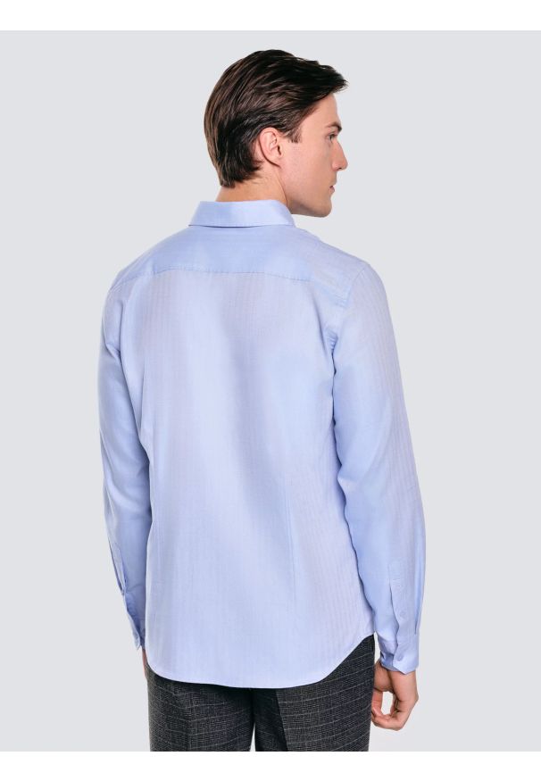 Big-Star - Koszula męska bawełniana błękitna Guberno 400. Okazja: do pracy. Kolor: niebieski. Materiał: bawełna. Wzór: jodełka, haft, ze splotem. Styl: elegancki, klasyczny