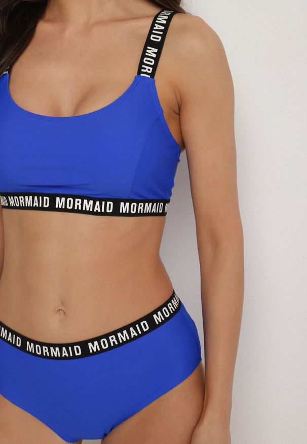 Born2be - Niebieskie Bikini Sportowa Góra i Majtki Typu Figi z Napisami Nevianea. Kolor: niebieski. Wzór: napisy