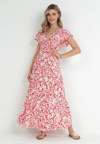 Born2be - Czerwona Rozkloszowana Sukienka Maxi z Wiskozy z Gumkami w Pasie z Guzikami Deninie. Kolor: czerwony. Materiał: wiskoza. Długość rękawa: krótki rękaw. Wzór: nadruk. Długość: maxi #1