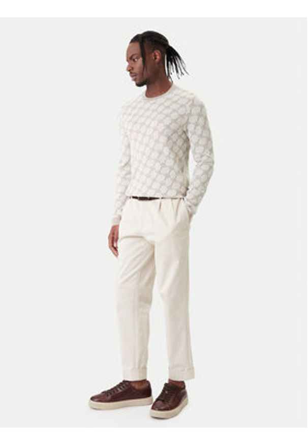 JOOP! Sweter 13Ravorono 10100436 30102137 Écru Regular Fit. Materiał: bawełna