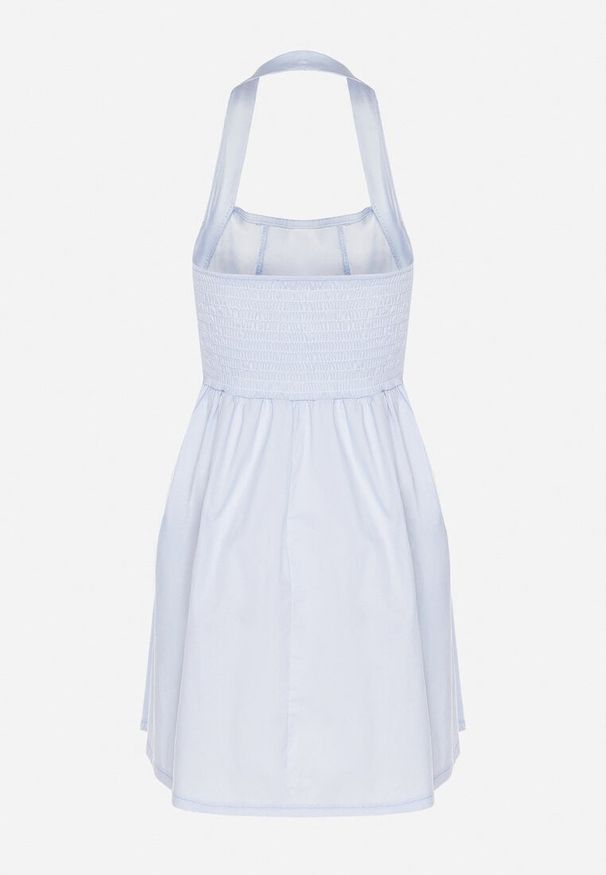 Born2be - Jasnoniebieska Bawełniana Sukienka Rozkloszowana na Szyję Kolaniela. Okazja: na co dzień. Kolor: niebieski. Materiał: bawełna. Sezon: wiosna. Typ sukienki: proste. Styl: casual, elegancki