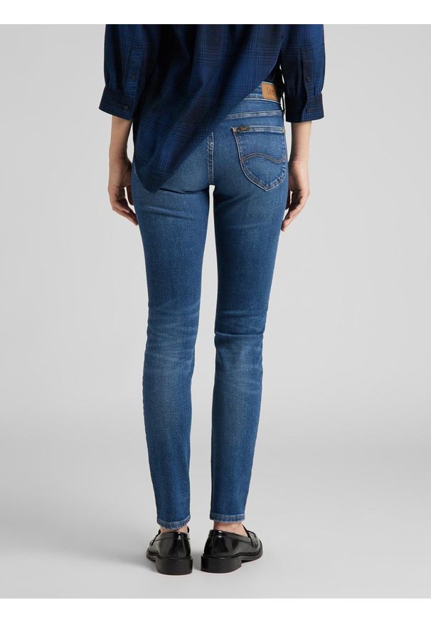Lee - LEE SCARLETT SKINNY DAMSKIE SPODNIE JEANSOWE VINTAGE SATNA L526PVQL 112111819. Styl: vintage