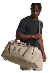 Torba treningowa uniseks Under Armour UA Undeniable 5.0 Duffle MD - beżowa. Kolor: beżowy. Materiał: materiał, poliester. Wzór: moro