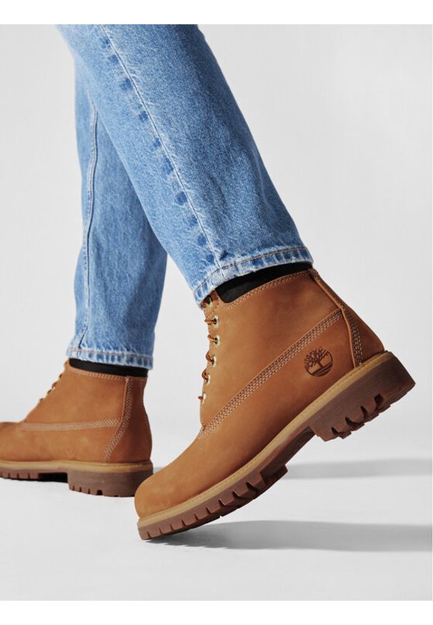 Timberland Trapery 6 In Premium Fur/Warm Lin TB0A2E312311 Brązowy. Kolor: brązowy. Materiał: skóra, nubuk