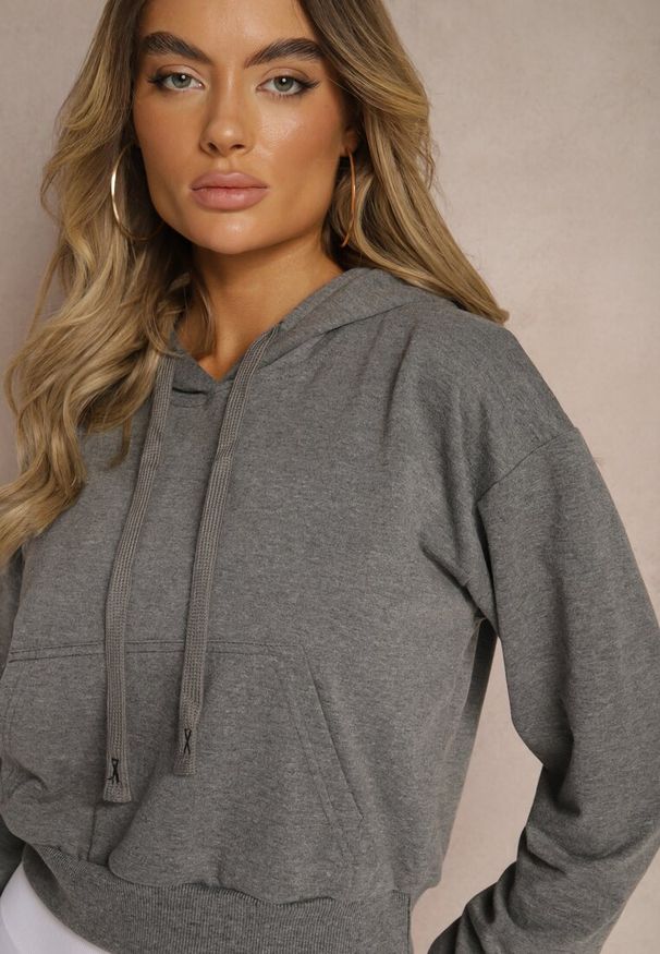 Renee - Ciemnoszara Bluza z Kapturem i Bawełną Ozdobiona Ściągaczami Evianae. Okazja: na spacer, na co dzień. Typ kołnierza: kaptur. Kolor: szary. Materiał: bawełna. Długość rękawa: długi rękaw. Długość: długie. Wzór: aplikacja. Styl: casual