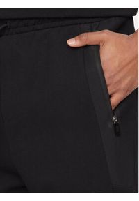 BOSS - Boss Spodnie dresowe Hadiko 1 50510346 Czarny Regular Fit. Kolor: czarny. Materiał: syntetyk #4