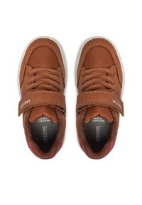 Geox Sneakersy J Arzach Boy J454AA 0FUME C0056 M Brązowy. Kolor: brązowy