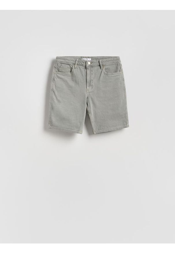 Reserved - Jeansowe szorty straight - zielony. Kolor: zielony. Materiał: jeans