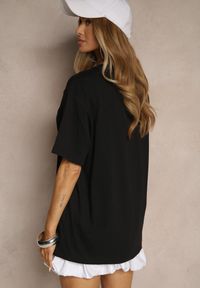 Renee - Czarna Koszulka T-shirt z Bawełny Zdobiona Oryginalnym Nadrukiem Savindrae. Okazja: na co dzień. Kolor: czarny. Materiał: bawełna. Wzór: aplikacja, nadruk. Styl: klasyczny, elegancki, casual #5