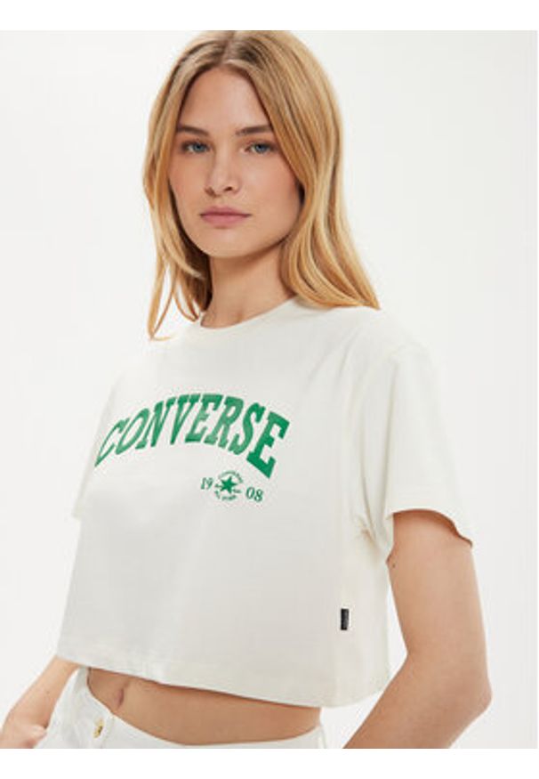 Converse T-Shirt W Retro Chuck Cropped Tee 10027151-A03 Écru Regular Fit. Materiał: bawełna. Styl: retro