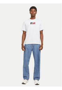 Jack & Jones - Jack&Jones T-Shirt Corp Graphic 12268415 Biały Regular Fit. Kolor: biały. Materiał: bawełna