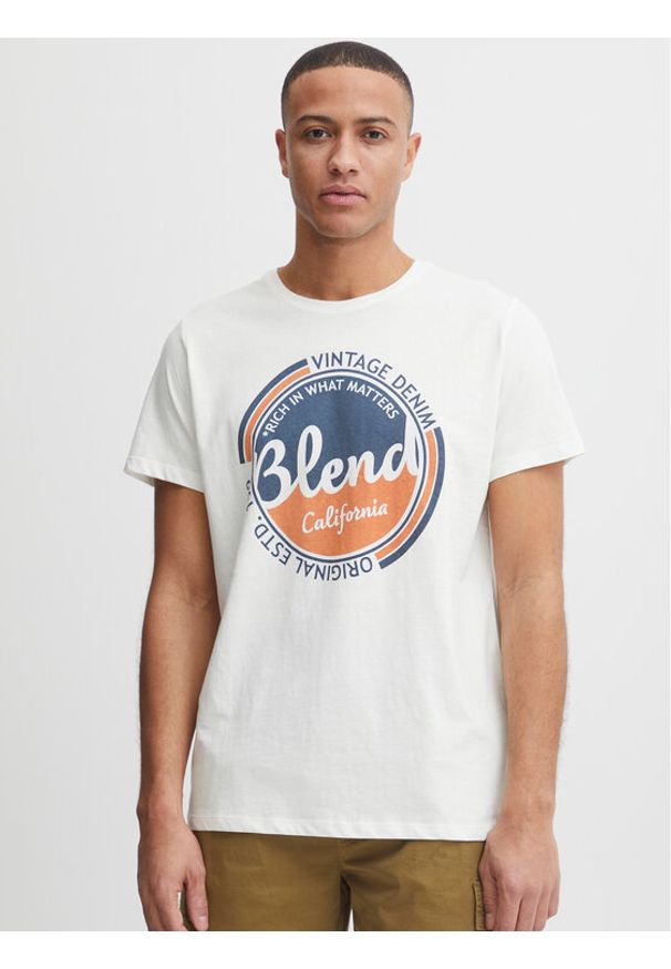 Blend T-Shirt 20715308 Biały Regular Fit. Kolor: biały. Materiał: bawełna