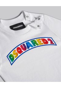 DSQUARED2 KIDS - Biała koszulka z kolorowym nadrukiem 0-3 lat. Kolor: biały. Materiał: jersey, bawełna. Wzór: kolorowy, nadruk. Sezon: lato #2