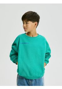 Reserved - Bawełniana bluza oversize - zielony. Kolor: zielony. Materiał: bawełna #1