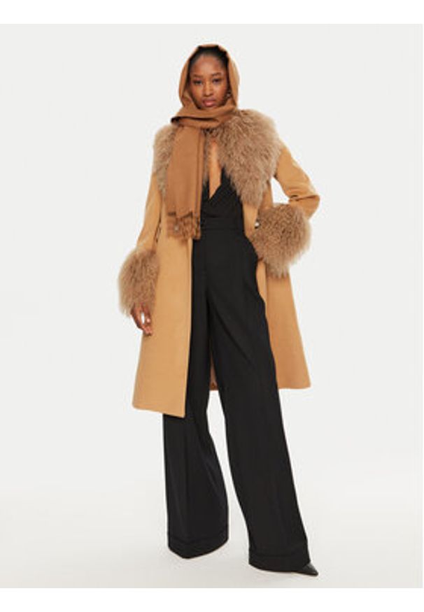 YES LONDON Płaszcz zimowy CD1202/MON/COL Brązowy Regular Fit. Kolor: brązowy. Materiał: syntetyk. Sezon: zima