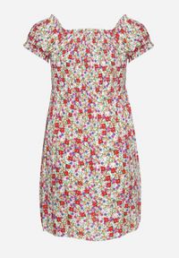 Born2be - Biało-Czerwona Wiskozowa Sukienka w Kwiaty Typu Hiszpanka z Gumką w Talii Revemia. Typ kołnierza: dekolt hiszpanka. Kolor: biały. Materiał: wiskoza. Wzór: kwiaty. Sezon: wiosna. Typ sukienki: z odkrytymi ramionami #4