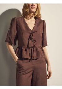 Reserved - Bluzka z lnem - brązowy. Kolor: brązowy. Materiał: len