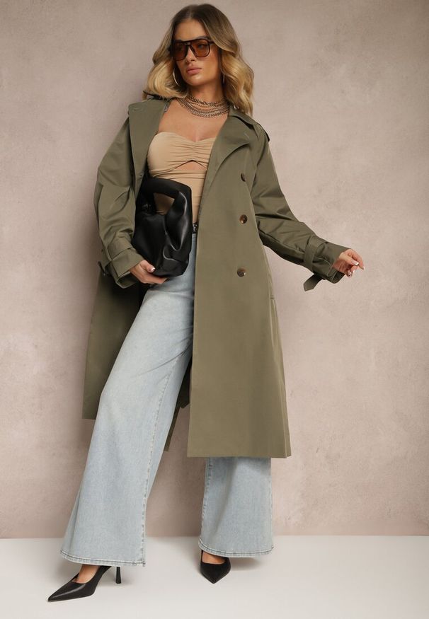 Renee - Ciemnozielony Płaszcz Trencz Dwurzędowy z Paskiem Lene. Okazja: na co dzień. Kolor: zielony. Materiał: jeans. Styl: klasyczny, casual