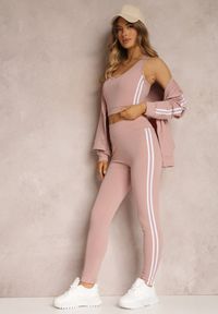 Renee - Jasnoróżowy Komplet Dresowy 3-częściowy z Lampasami Fevina. Kolor: różowy. Materiał: dresówka