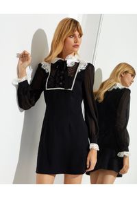 SELF PORTRAIT - Czarna sukienka mini z koronkowym kołnierzem. Kolor: czarny. Materiał: koronka. Wzór: aplikacja. Typ sukienki: proste. Długość: mini