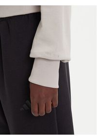 Adidas - adidas Bluza ALL SZN French Terry JV9816 Beżowy Regular Fit. Kolor: beżowy. Materiał: bawełna #5