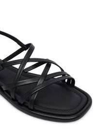 TOMMY HILFIGER - Tommy Hilfiger Sandały Flat Strappy FW0FW09220 Czarny. Kolor: czarny. Materiał: skóra #6