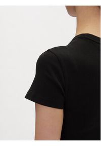 Hugo - HUGO T-Shirt Delanor_2 50539132 Czarny Cropped Fit. Kolor: czarny. Materiał: bawełna