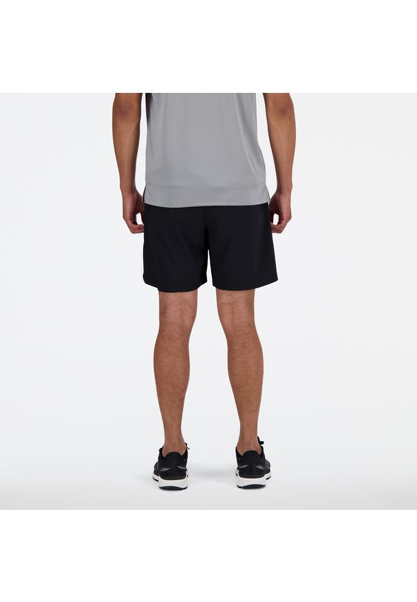 Spodenki męskie New Balance MS41288BK – czarne. Kolor: czarny. Materiał: poliester, materiał. Sport: fitness