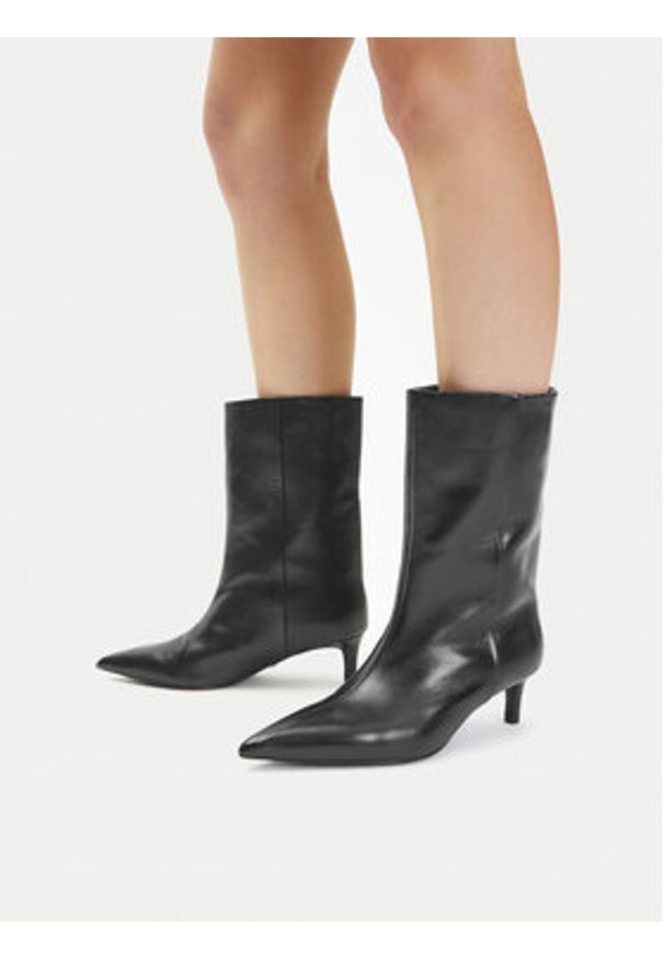 Gino Rossi Botki EO-TANYA-121972 Czarny. Kolor: czarny. Materiał: skóra