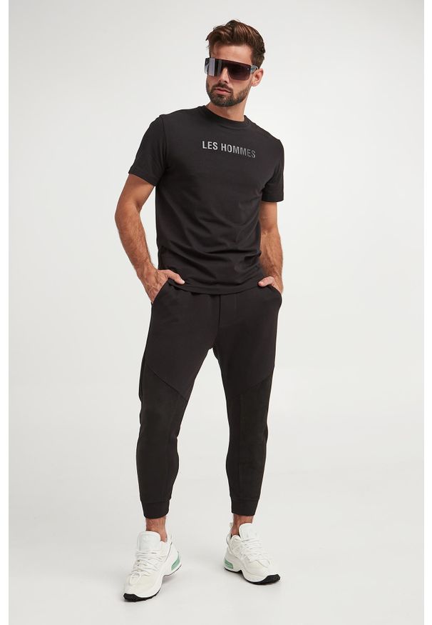 Les Hommes - Spodnie dresowe męskie LES HOMMES. Materiał: dresówka